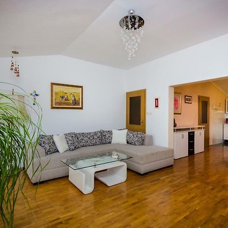 דירות ספליט Apartman Marija מראה חיצוני תמונה