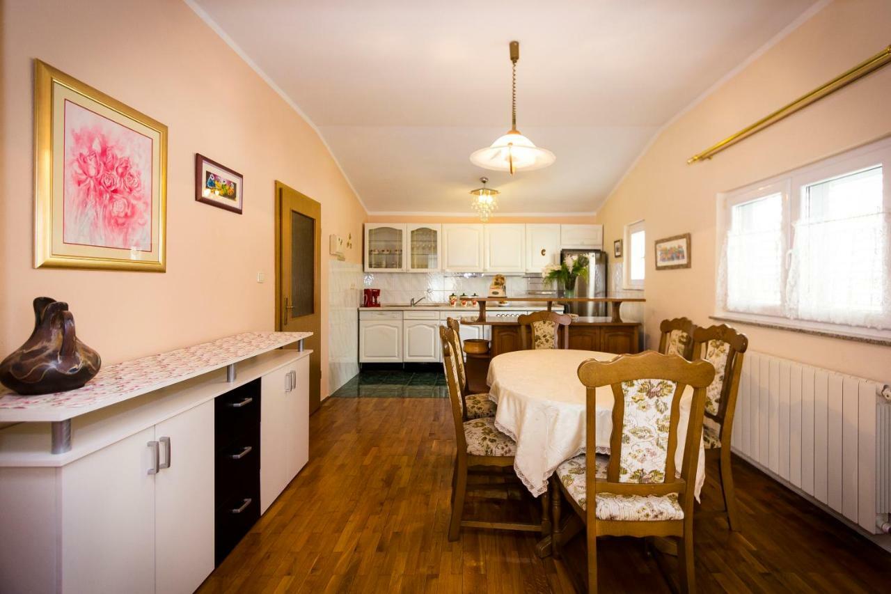דירות ספליט Apartman Marija מראה חיצוני תמונה